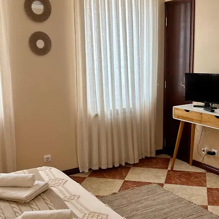Guest house Ocean House *
