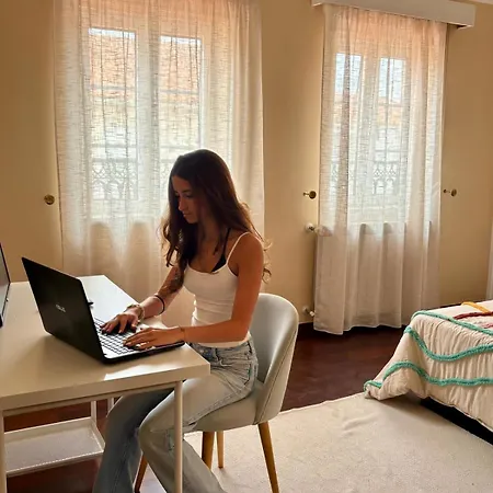 Πανσιόν Ocean House Ferrel (Leiria)